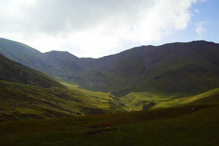 Vista de prados bajando a Coma de Vaca