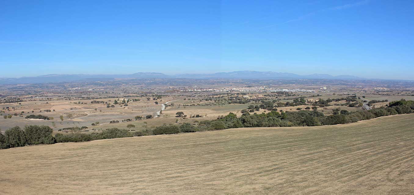 Panoràmica des del Pilar d'Almenara cap al nord