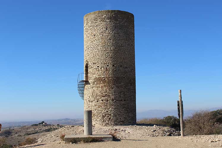 Lo Pilar d'Almenara